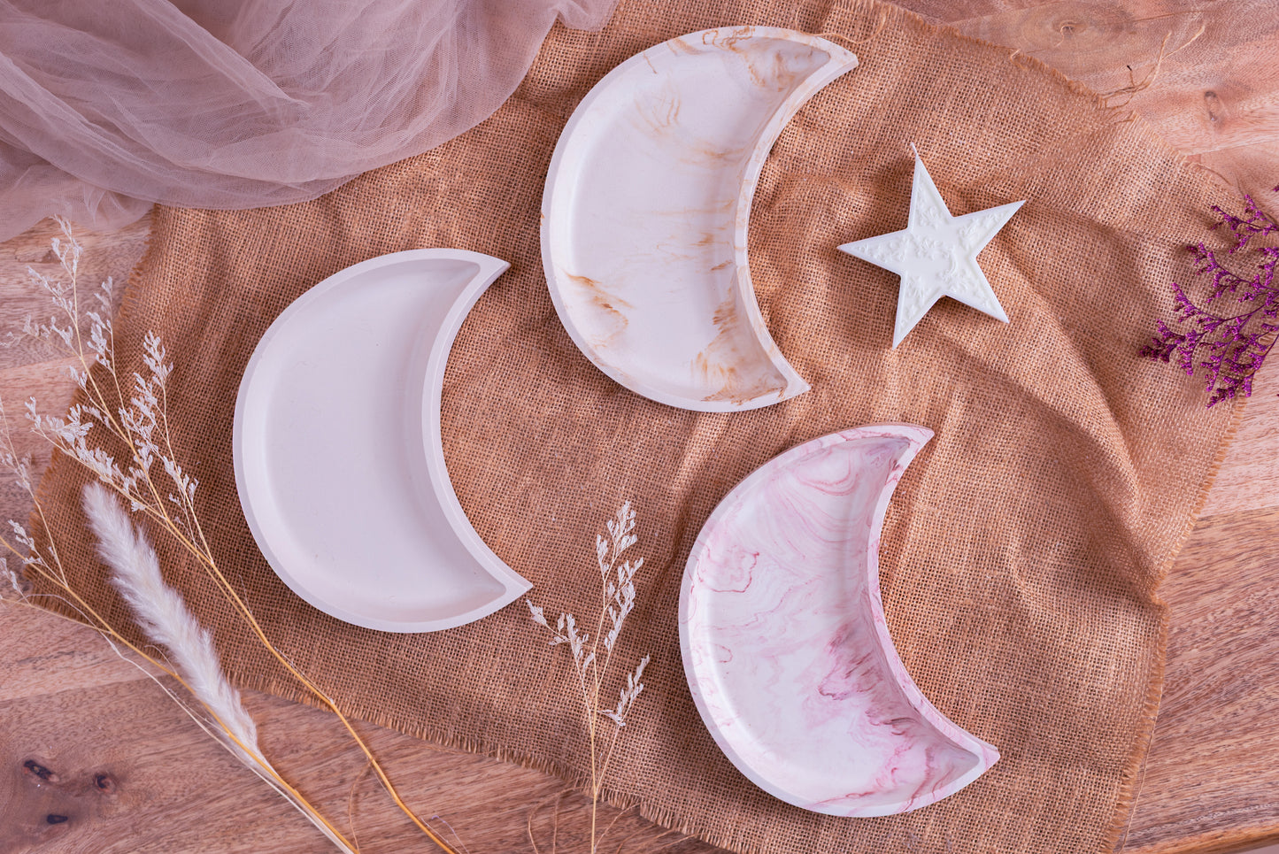 Stylish Crescent Trinket Tray