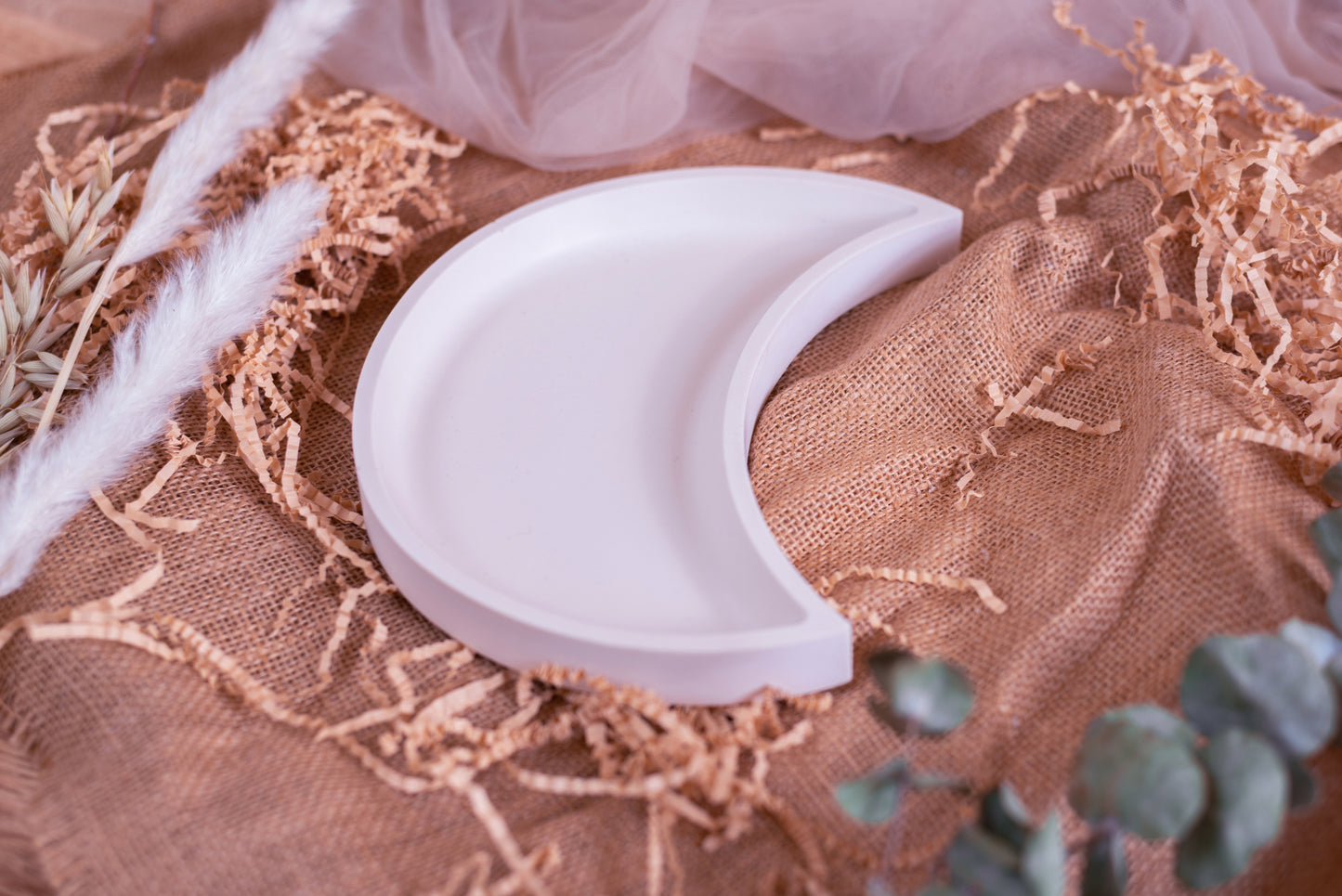Stylish Crescent Trinket Tray