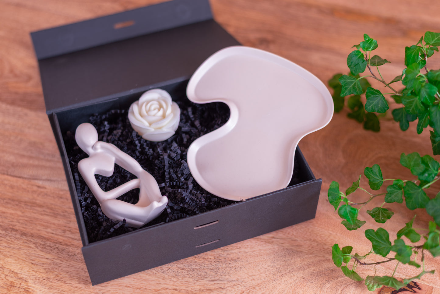 Gift Set 3 – Curvy Elegance