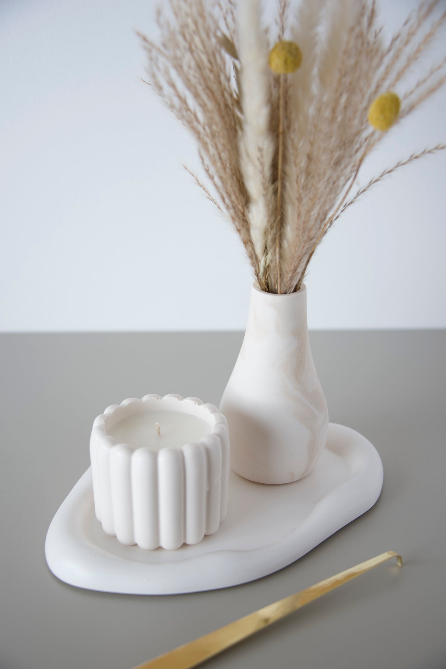 Asymmetric Oval Cloud Tray